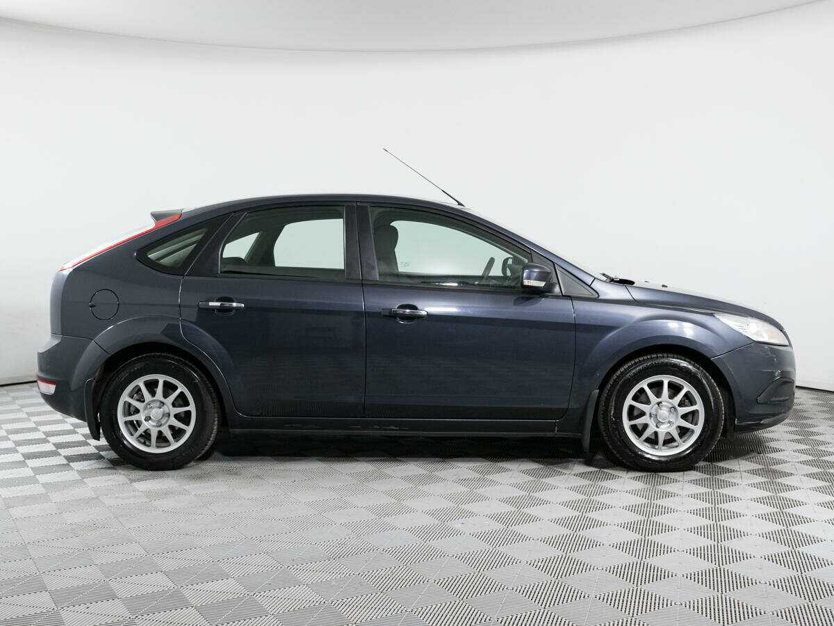 Ford Focus с пробегом — 2010 год. Фото: #3