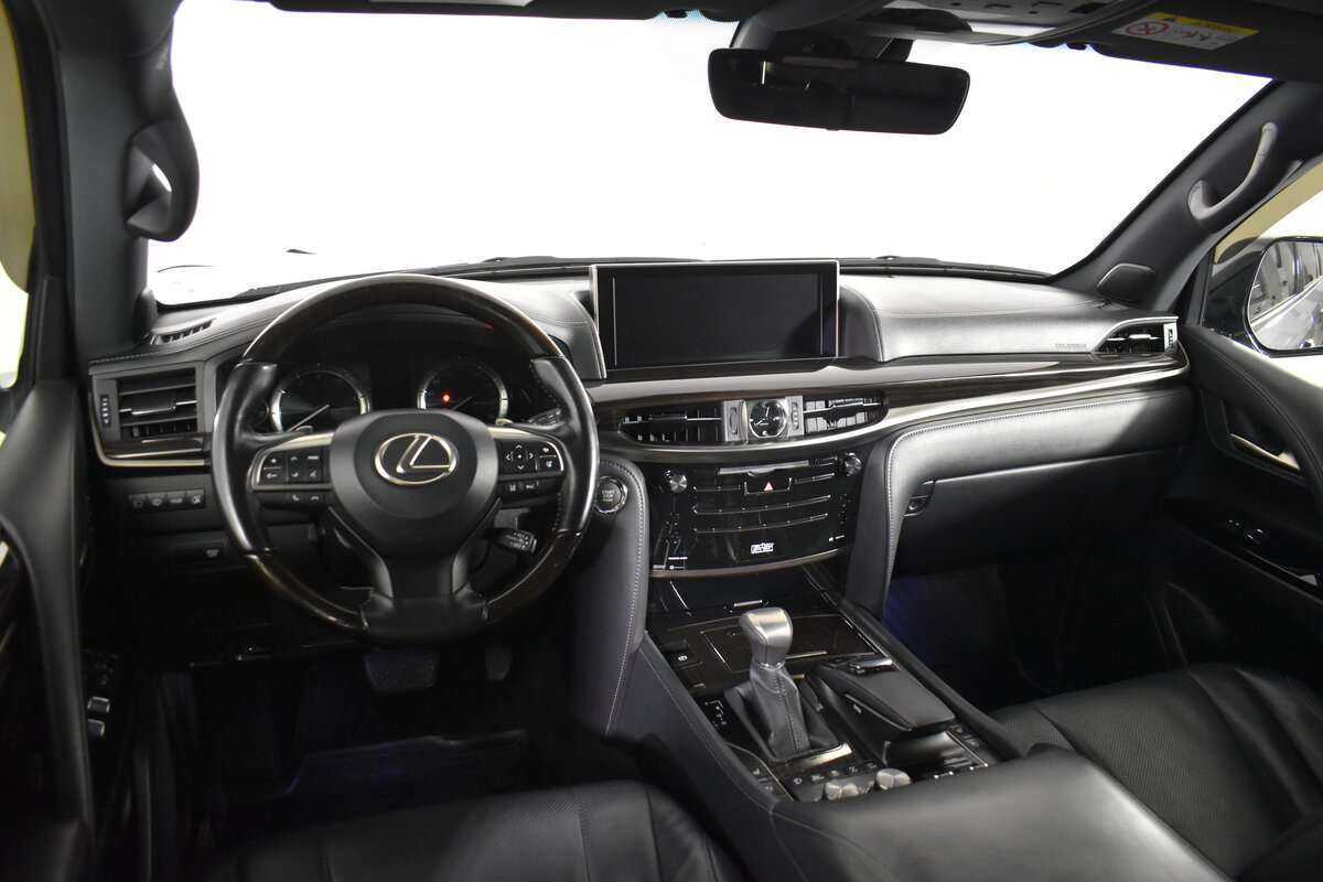 Lexus LX с пробегом — 2016 год. Фото: #8