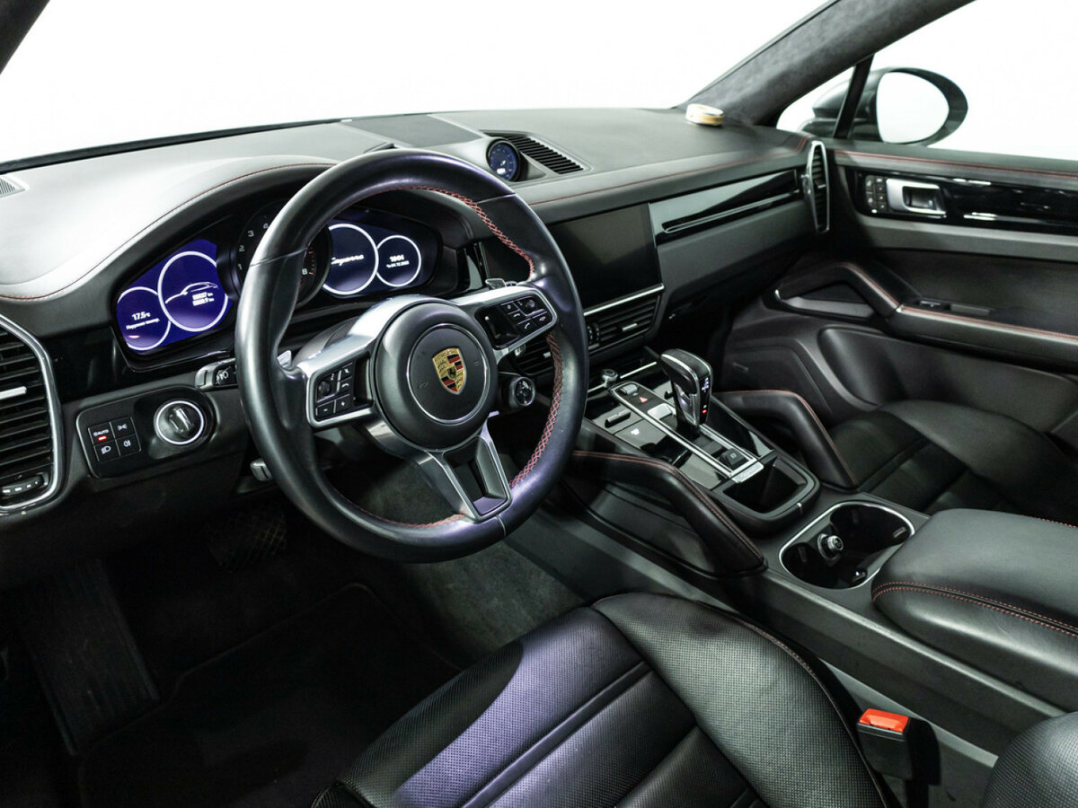 Porsche Cayenne с пробегом — 2021 год. Фото: #8