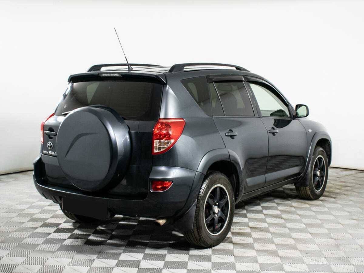 Toyota RAV4 с пробегом — 2008 год. Фото: #3