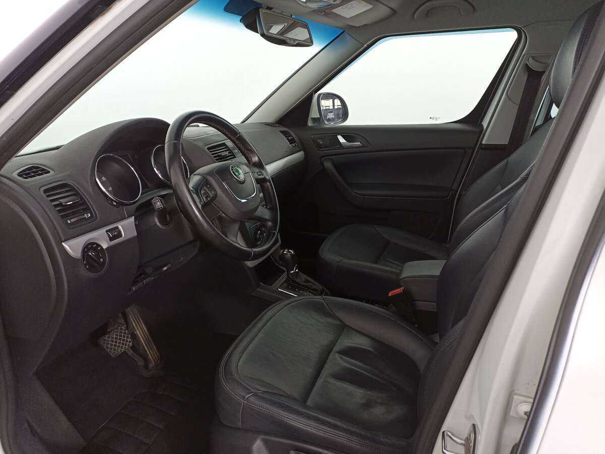 Skoda Yeti с пробегом — 2013 год. Фото: #13