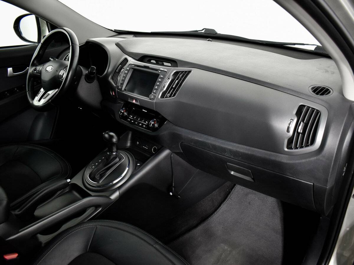 Kia Sportage с пробегом — 2013 год. Фото: #12