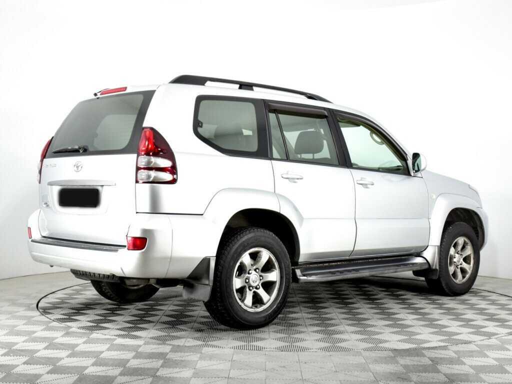 Toyota Land Cruiser Prado с пробегом — 2008 год. Фото: #3