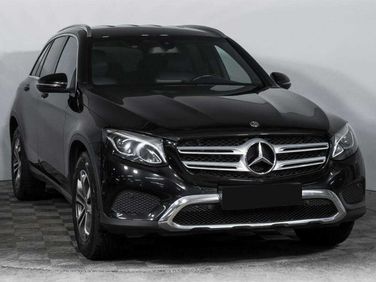 Mercedes-Benz GLC с пробегом — 2018 год. Фото: #2