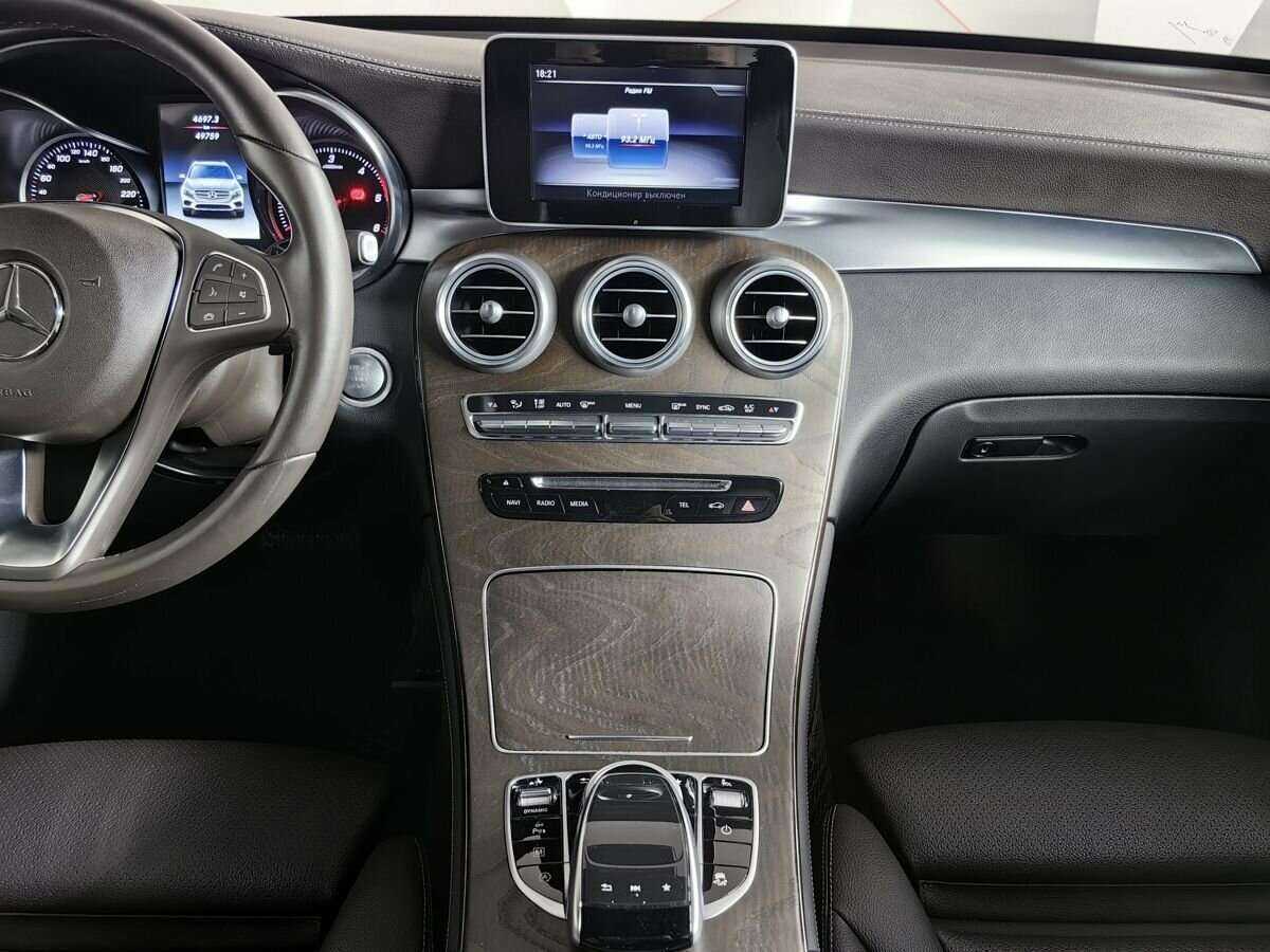 Mercedes-Benz GLC с пробегом — 2017 год. Фото: #10
