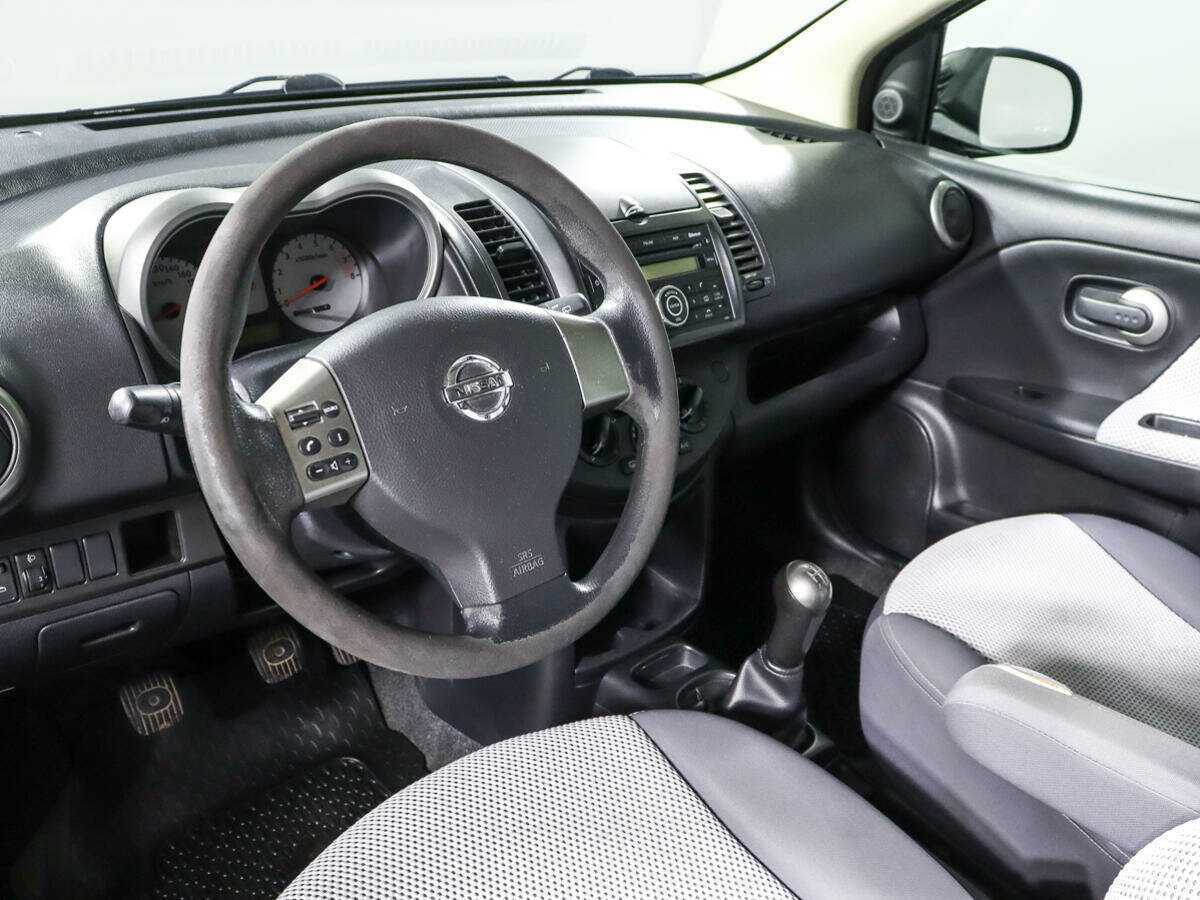 Nissan Note с пробегом — 2007 год. Фото: #13
