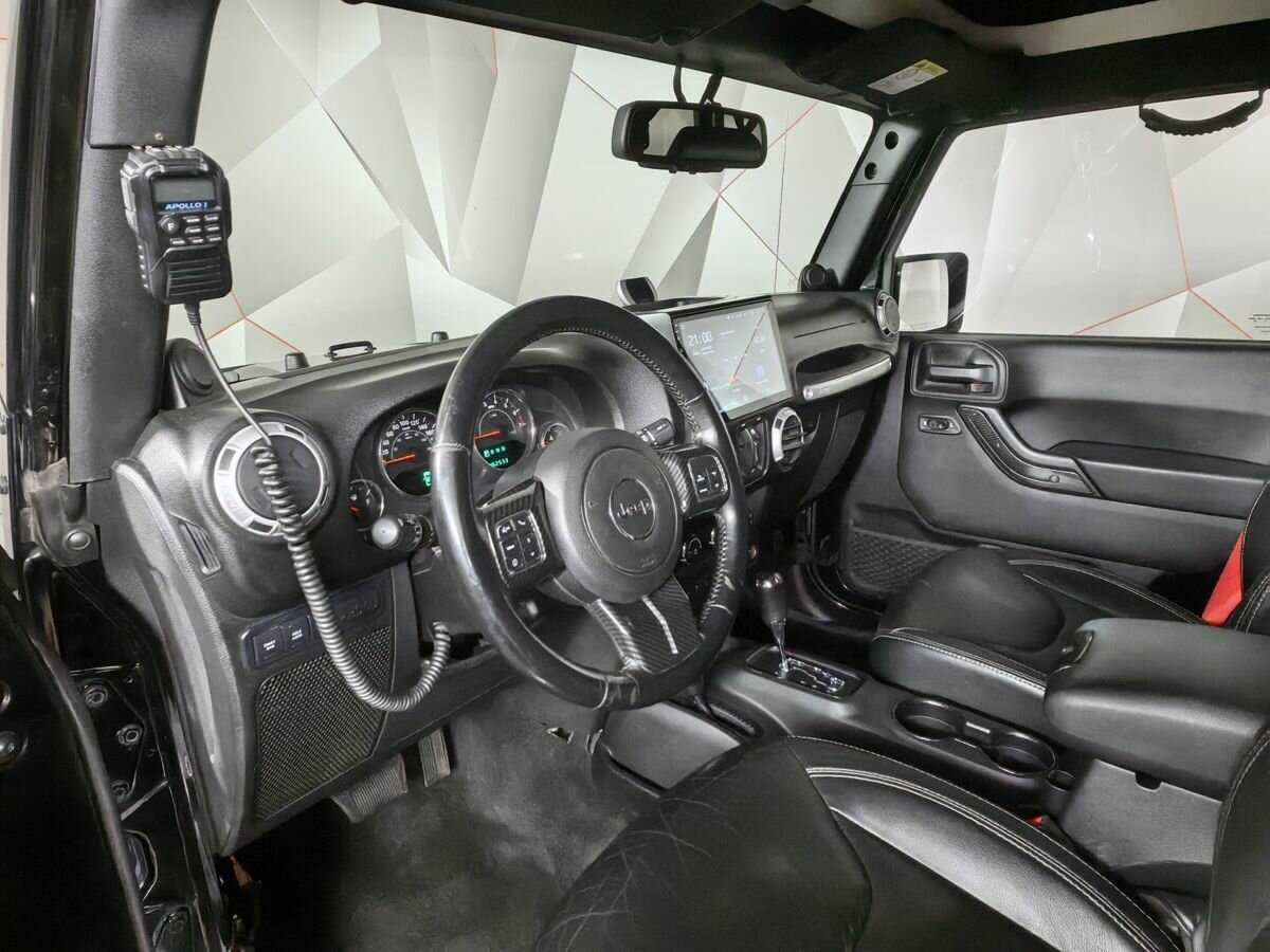 Jeep Wrangler с пробегом — 2014 год. Фото: #13