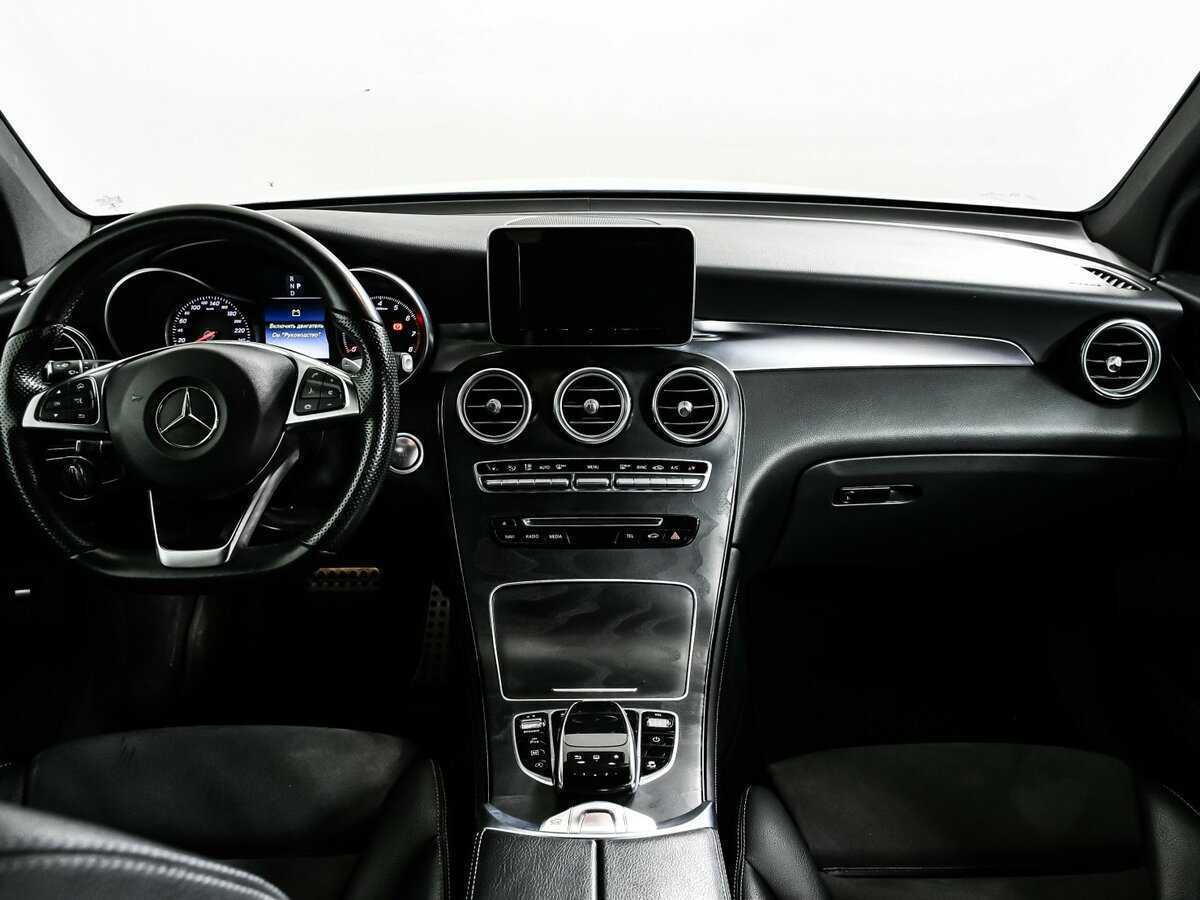 Mercedes-Benz GLC с пробегом — 2015 год. Фото: #10