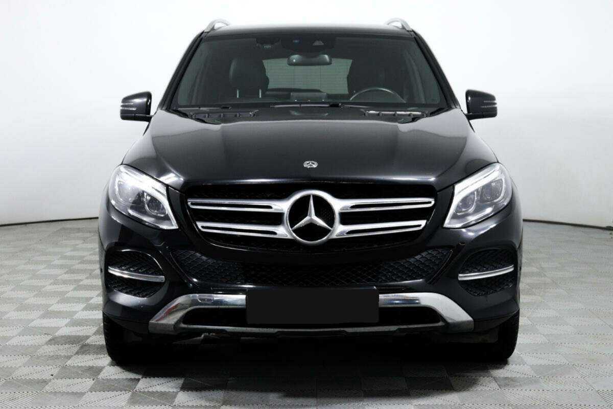 Mercedes-Benz GLE с пробегом — 2018 год. Фото: #1