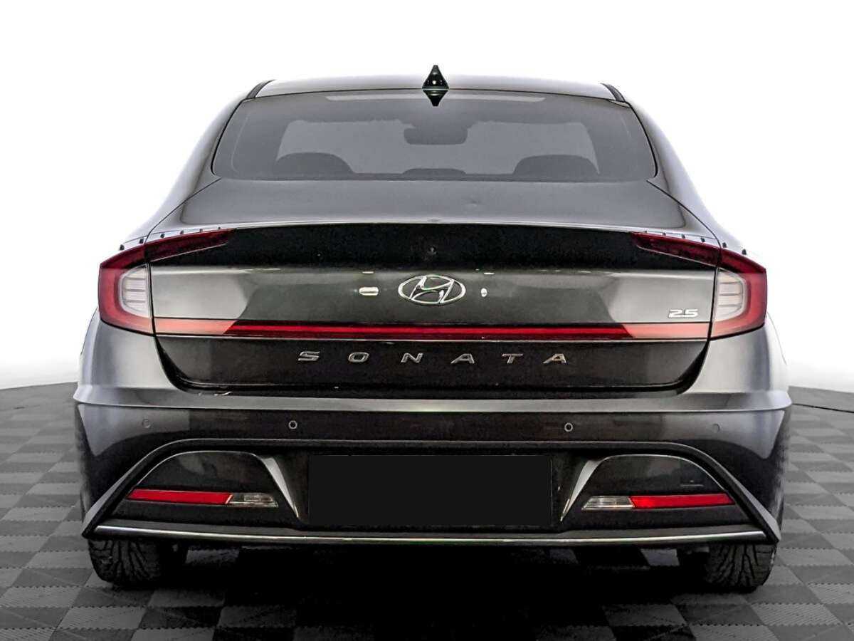 Hyundai Sonata с пробегом — 2021 год. Фото: #5