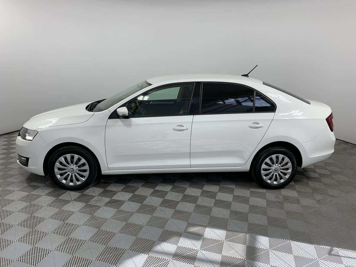 Skoda Rapid с пробегом — 2019 год. Фото: #7