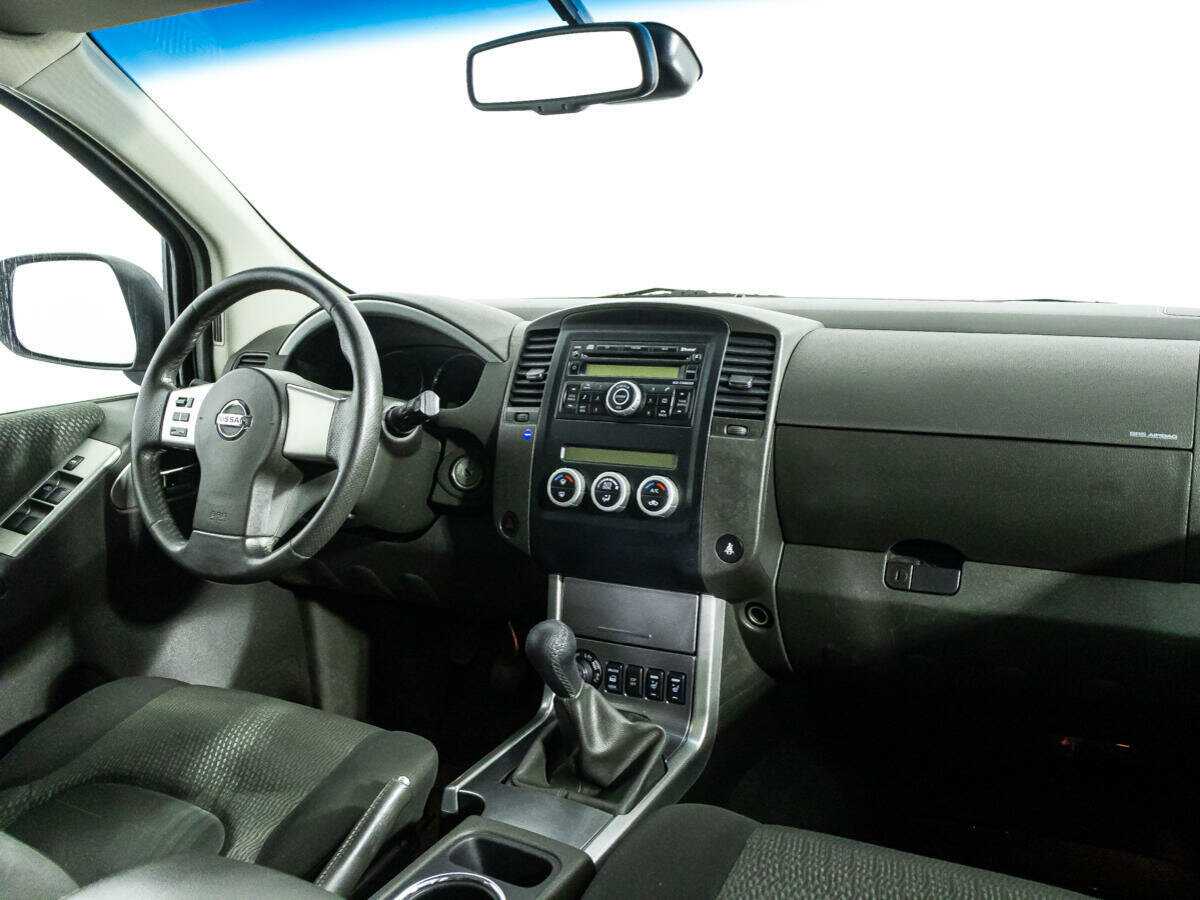 Nissan Pathfinder с пробегом — 2011 год. Фото: #8