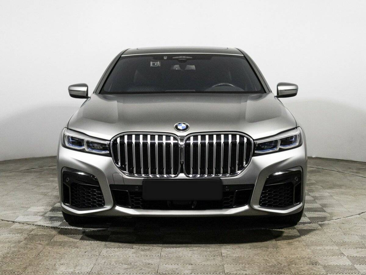 BMW 7 серии с пробегом — 2020 год. Фото: #1