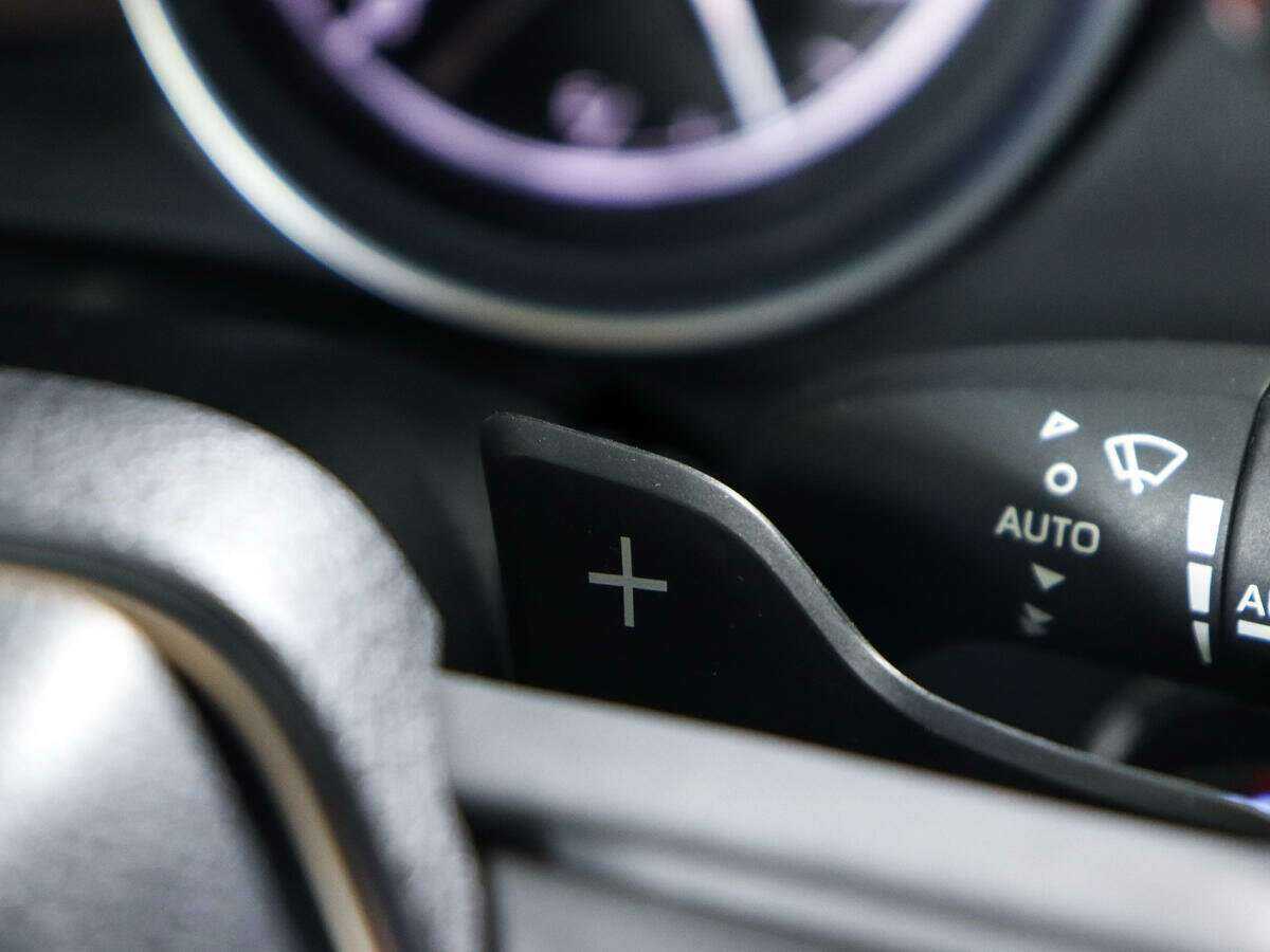 Toyota Camry с пробегом — 2021 год. Фото: #16