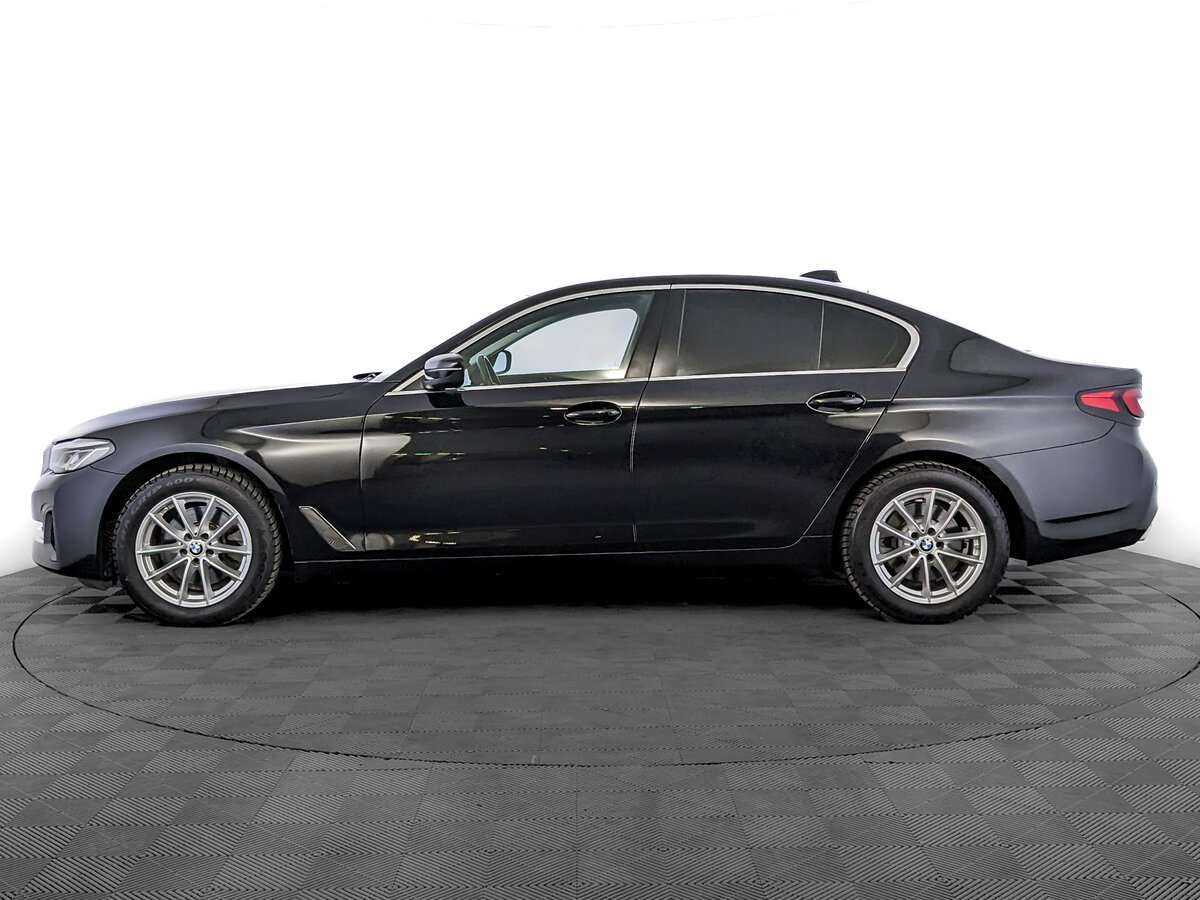 BMW 5 серии с пробегом — 2021 год. Фото: #7