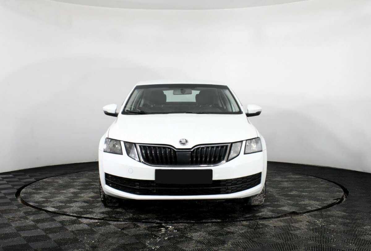 Skoda Octavia с пробегом — 2017 год. Фото: #1