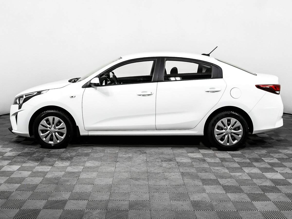 Kia Rio с пробегом — 2020 год. Фото: #7