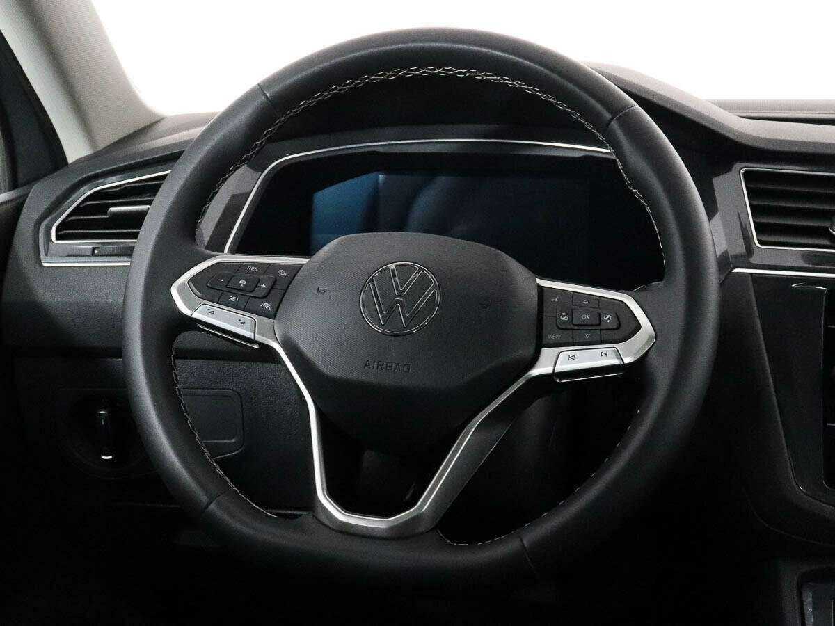 Volkswagen Tiguan с пробегом — 2022 год. Фото: #10