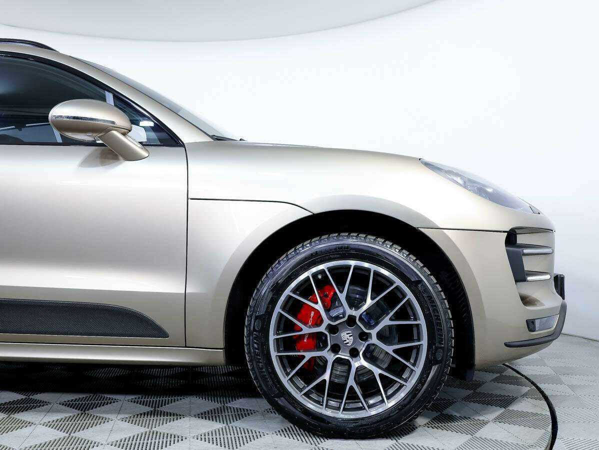 Porsche Macan с пробегом — 2014 год. Фото: #6