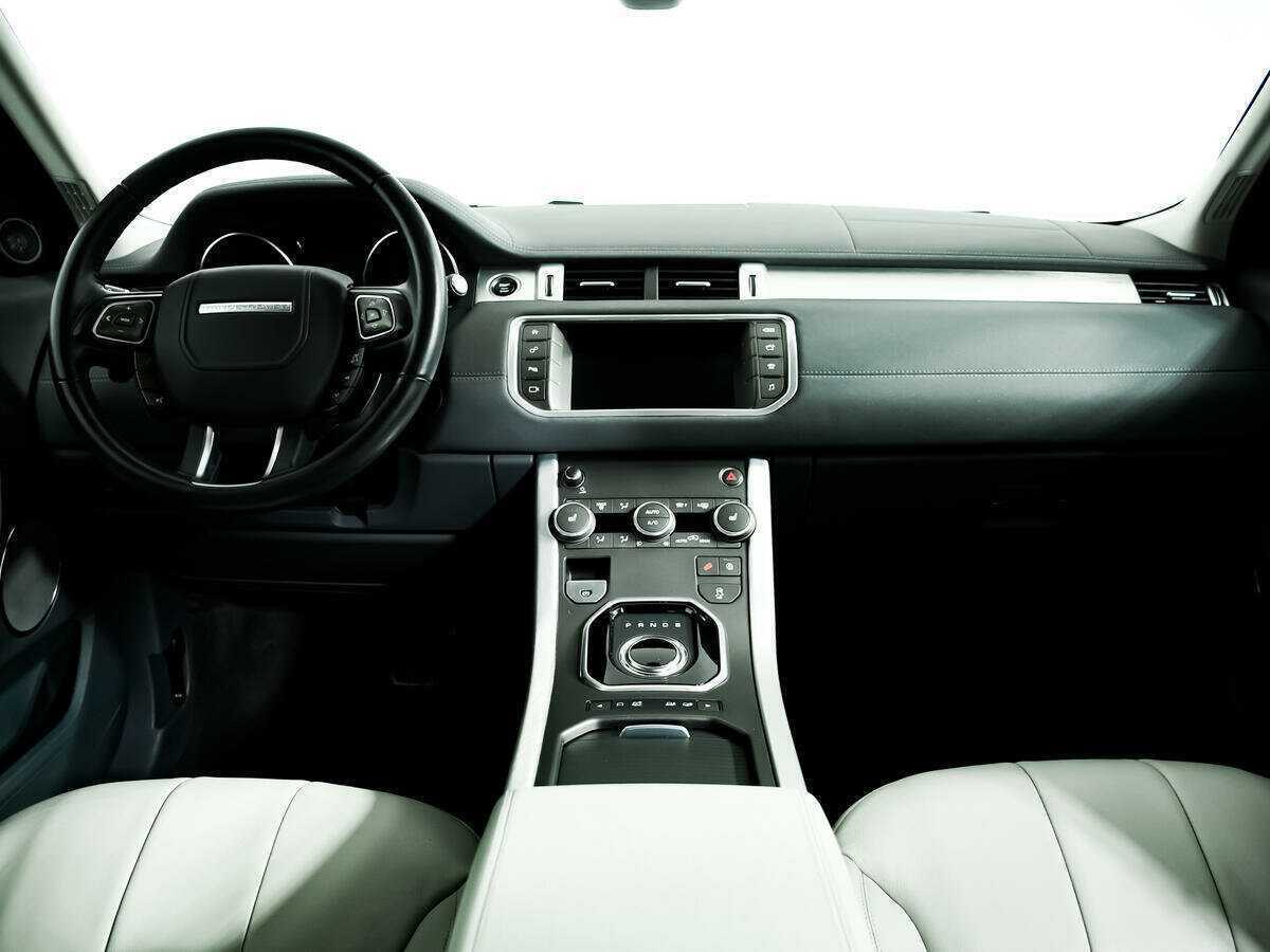 Land Rover Range Rover Evoque с пробегом — 2018 год. Фото: #10