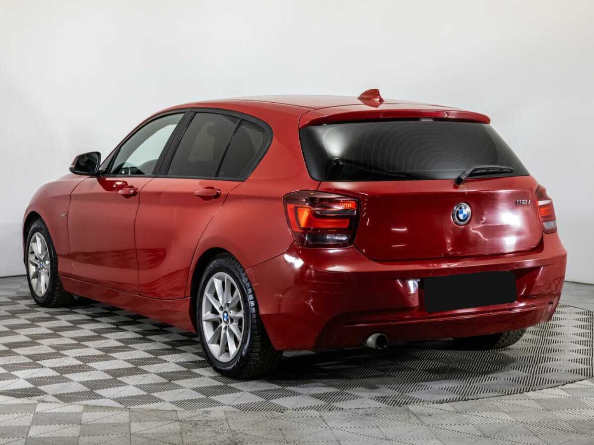 BMW 1 серии с пробегом — 2012 год. Фото: #5