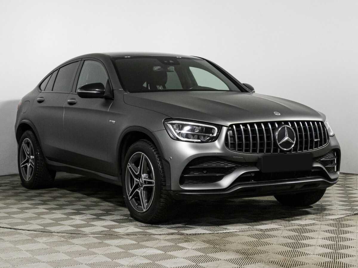 Mercedes-Benz GLC Coupe AMG с пробегом — 2021 год. Фото: #2