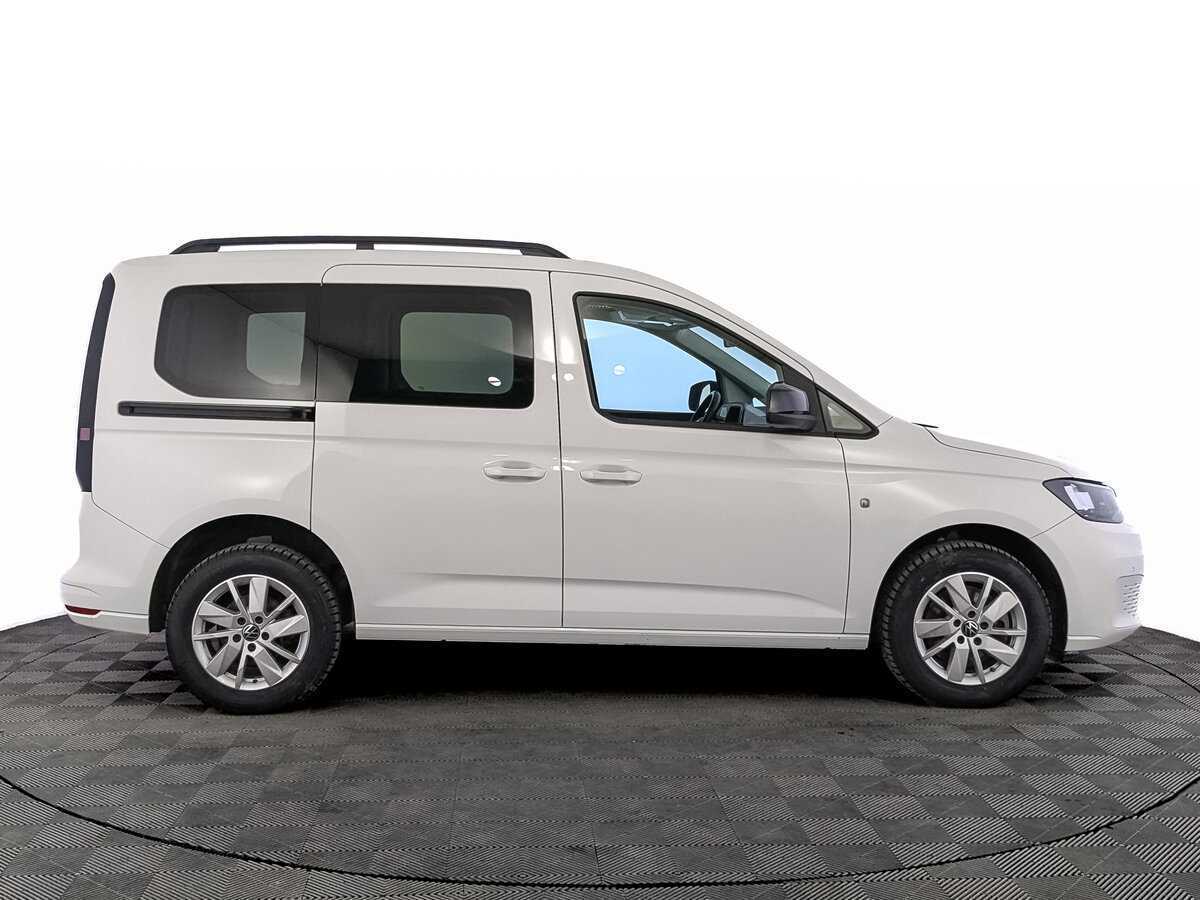 Volkswagen Caddy с пробегом — 2021 год. Фото: #3