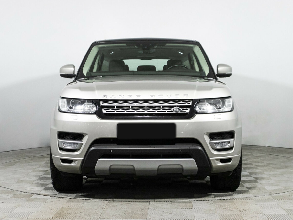 Land Rover Range Rover Sport с пробегом — 2017 год. Фото: #1