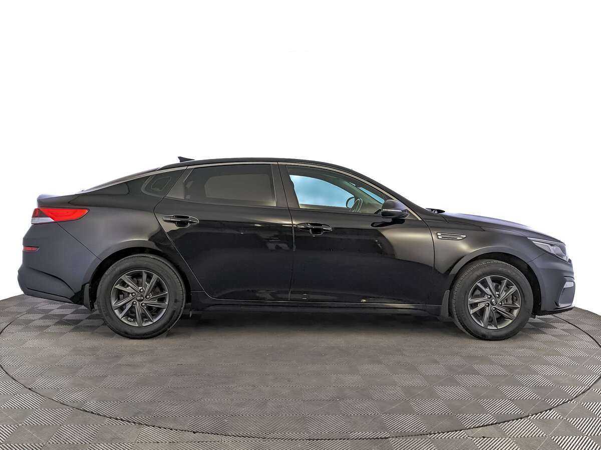 Kia Optima с пробегом — 2018 год. Фото: #3