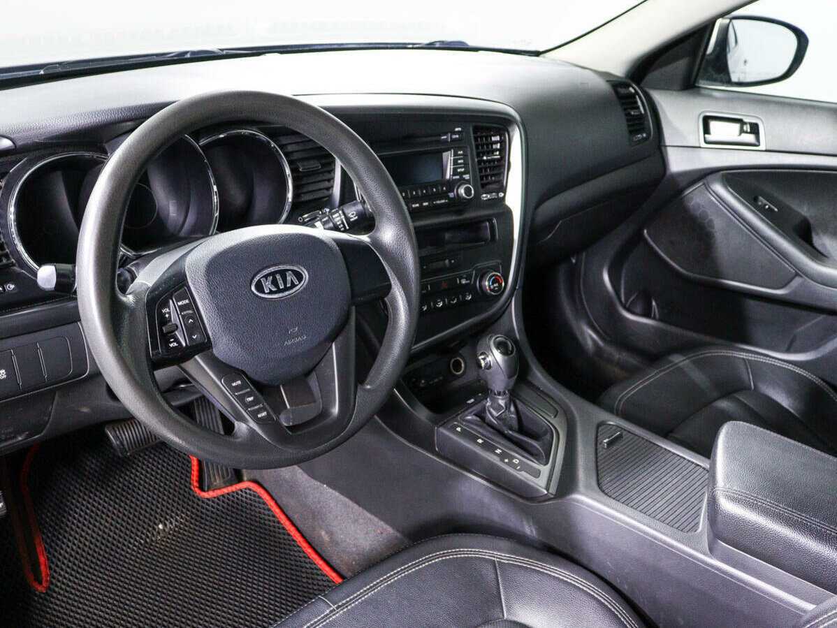 Kia K5 с пробегом — 2011 год. Фото: #11
