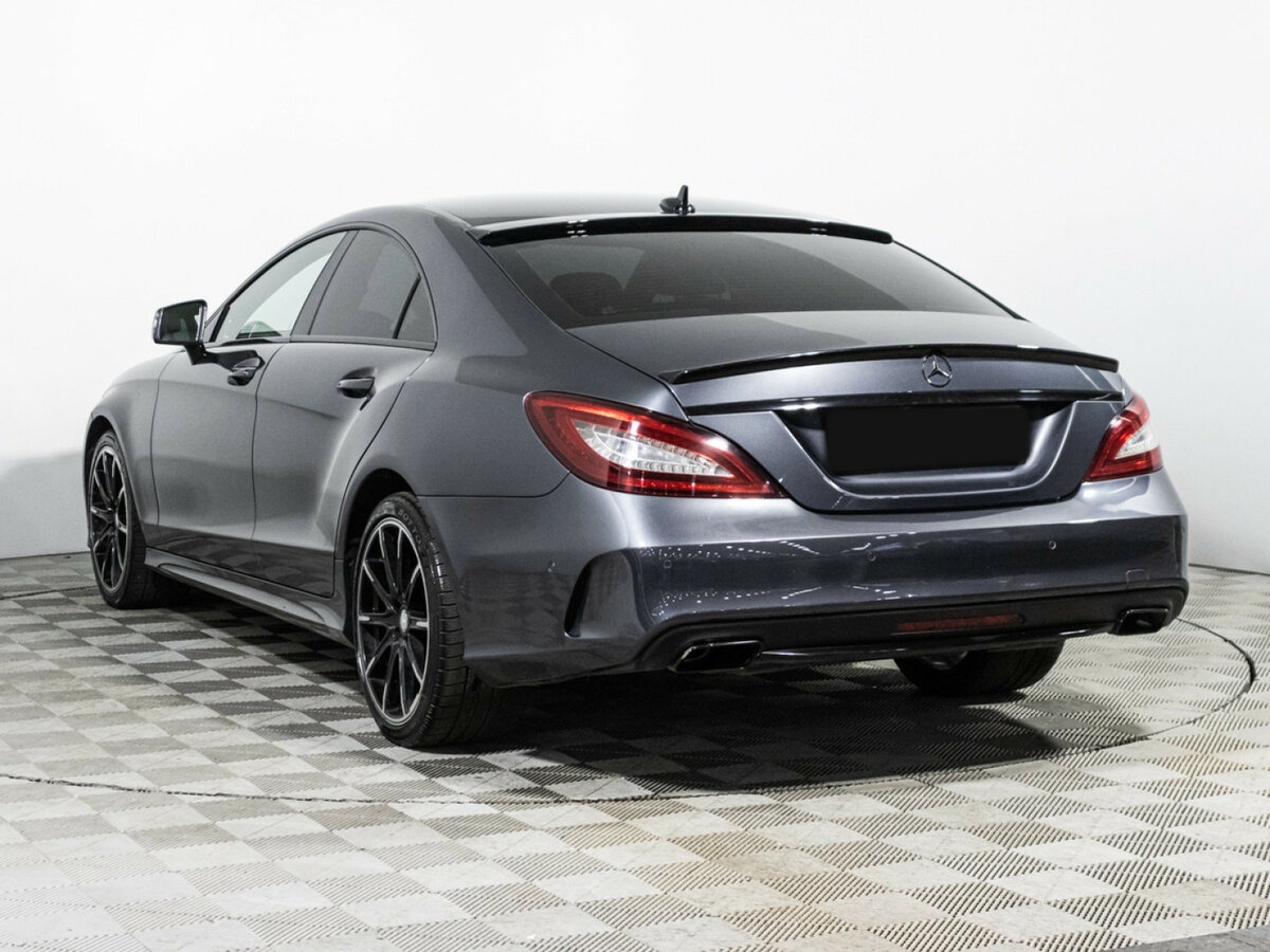 Mercedes-Benz CLS с пробегом — 2015 год. Фото: #6