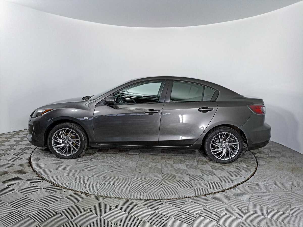 Mazda 3 с пробегом — 2011 год. Фото: #7
