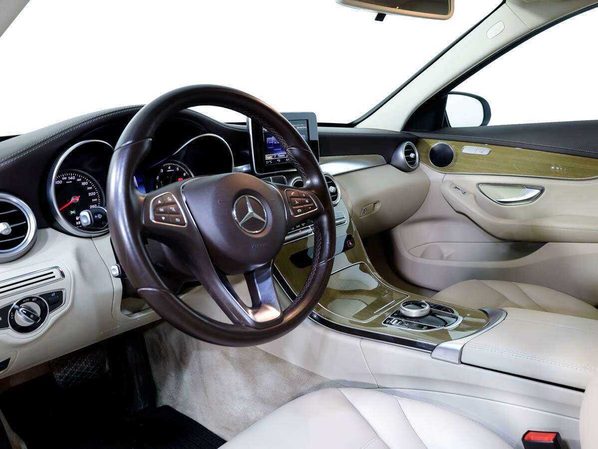 Mercedes-Benz C-Класс с пробегом — 2015 год. Фото: #10