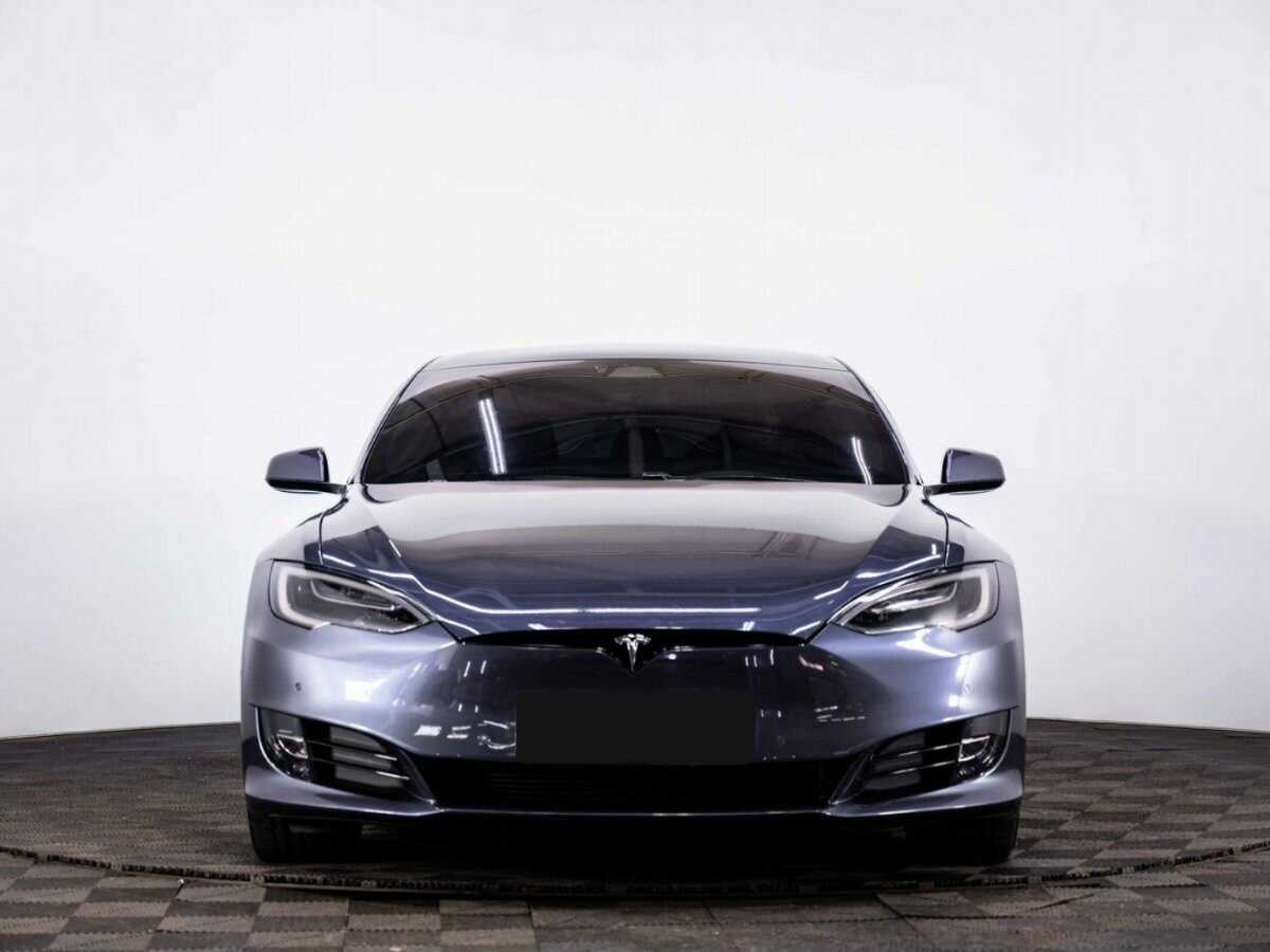 Tesla Model S с пробегом — 2020 год. Фото: #1