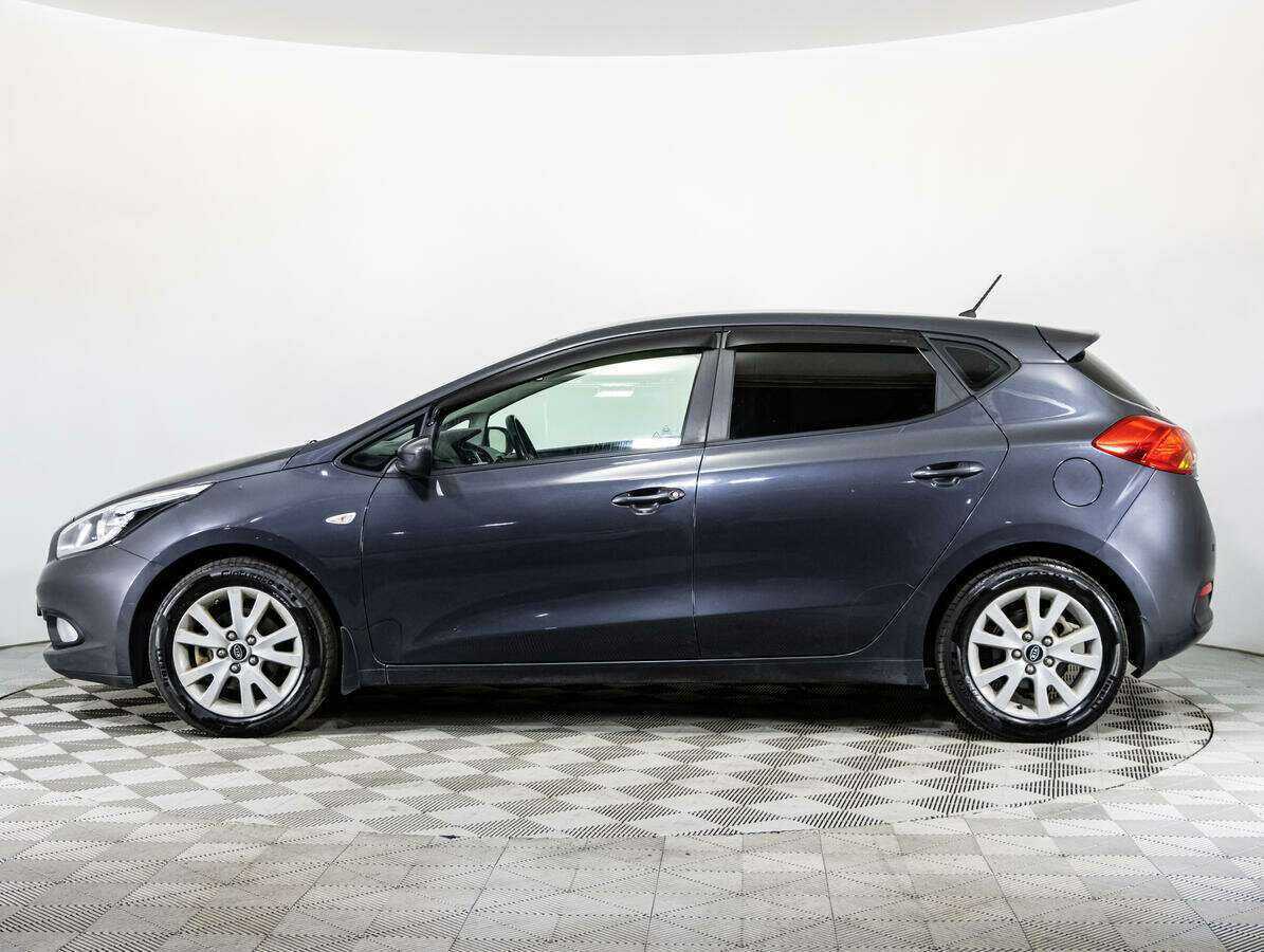 Kia Ceed с пробегом — 2014 год. Фото: #7