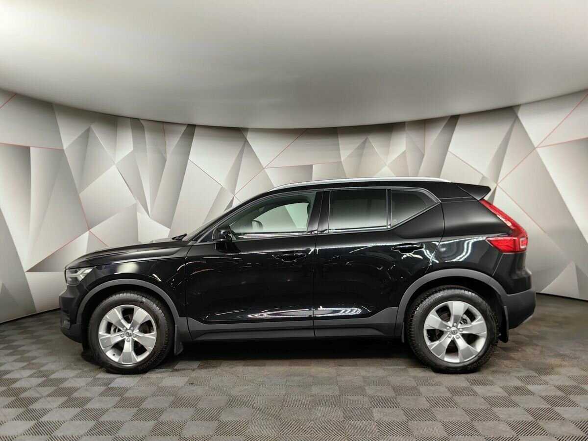 Volvo XC40 с пробегом — 2021 год. Фото: #4