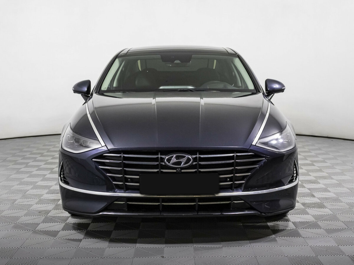 Hyundai Sonata с пробегом — 2019 год. Фото: #1