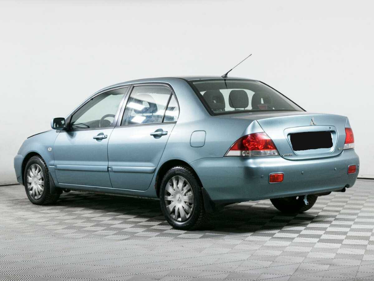 Mitsubishi Lancer с пробегом — 2006 год. Фото: #6
