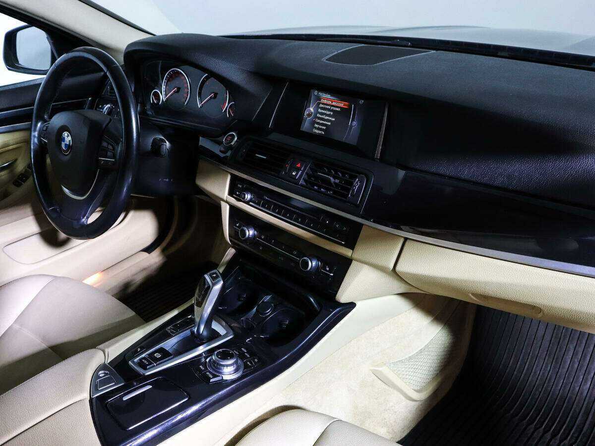 BMW 5 серии с пробегом — 2014 год. Фото: #8