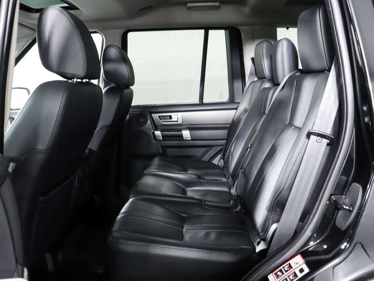 Land Rover Discovery с пробегом — 2012 год. Фото: #11