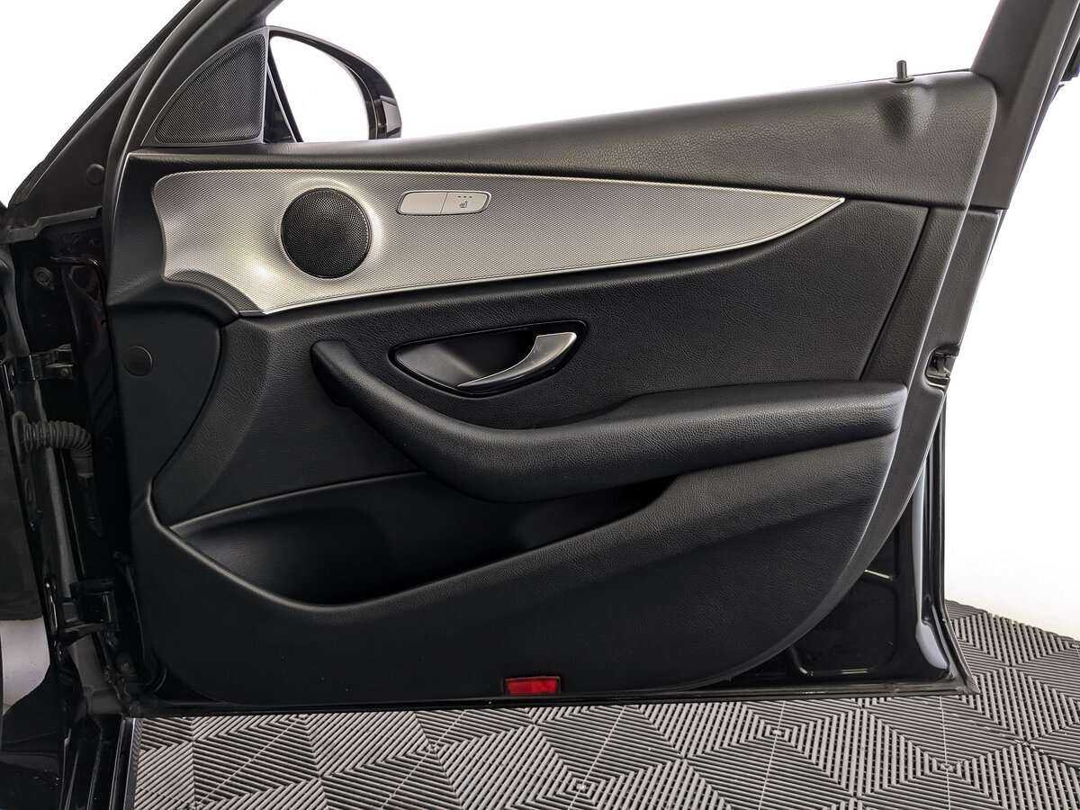 Mercedes-Benz E-Класс с пробегом — 2018 год. Фото: #20