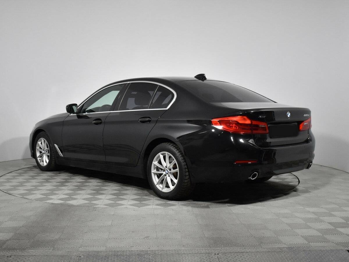 BMW 5 серии с пробегом — 2020 год. Фото: #6