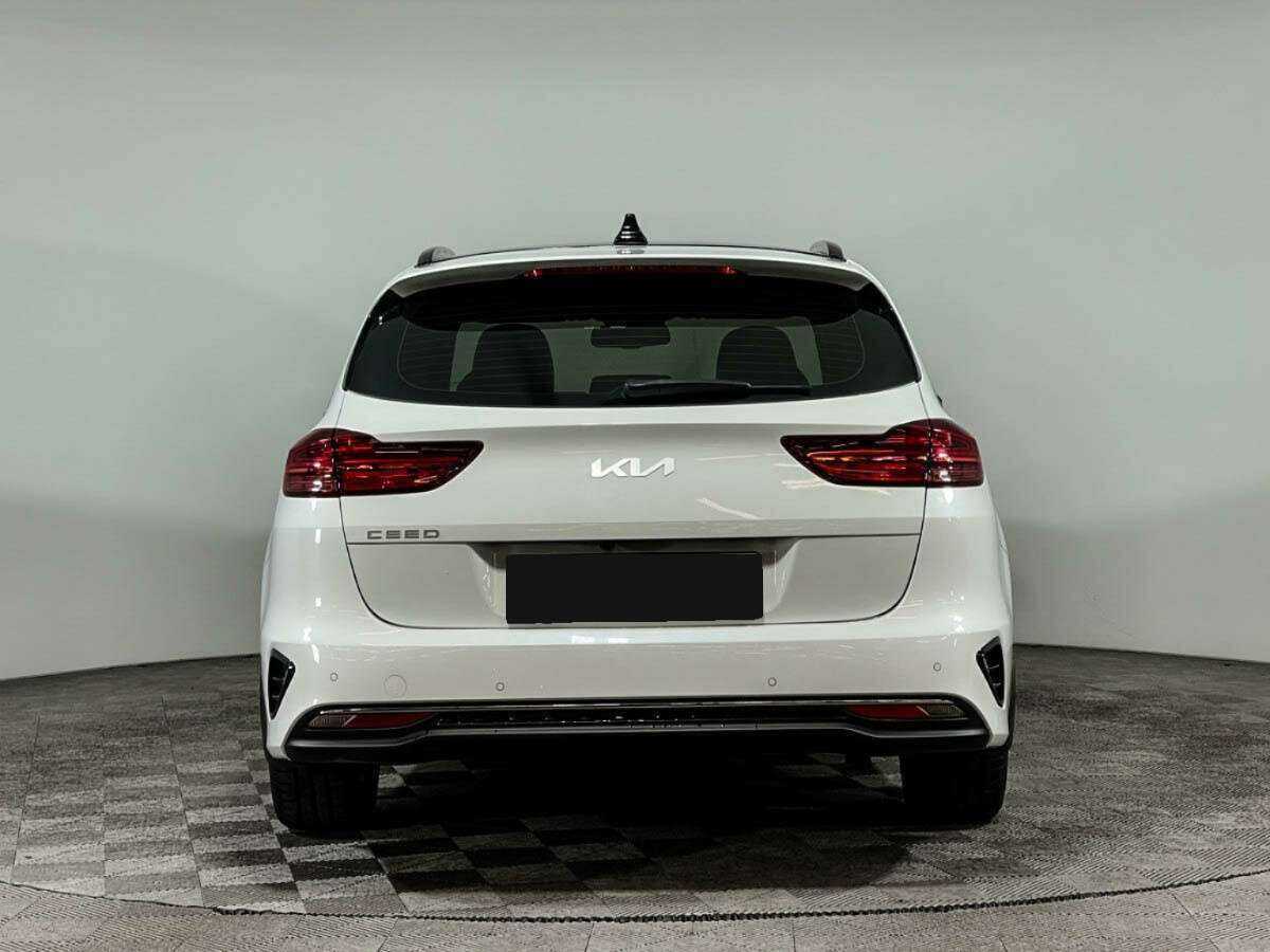 Kia Ceed с пробегом — 2021 год. Фото: #4