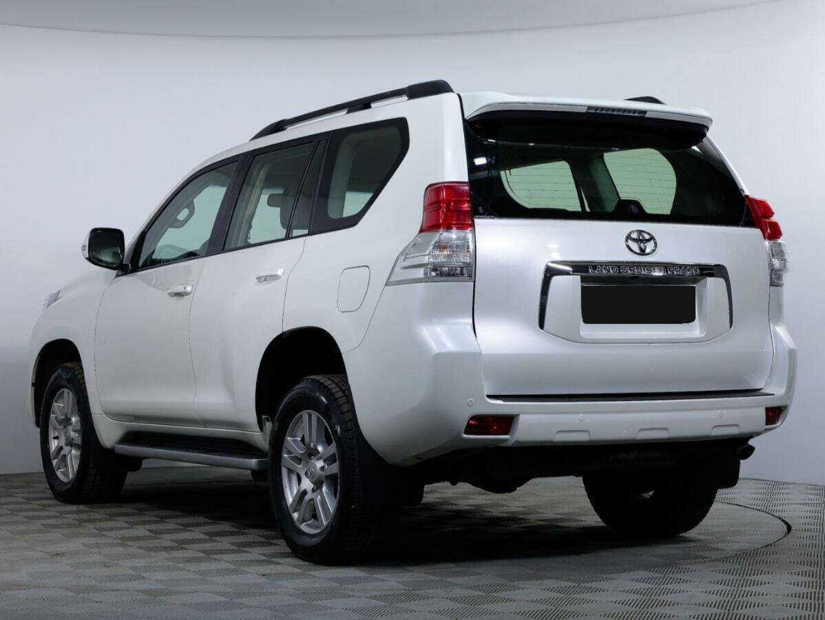 Toyota Land Cruiser Prado с пробегом — 2013 год. Фото: #5