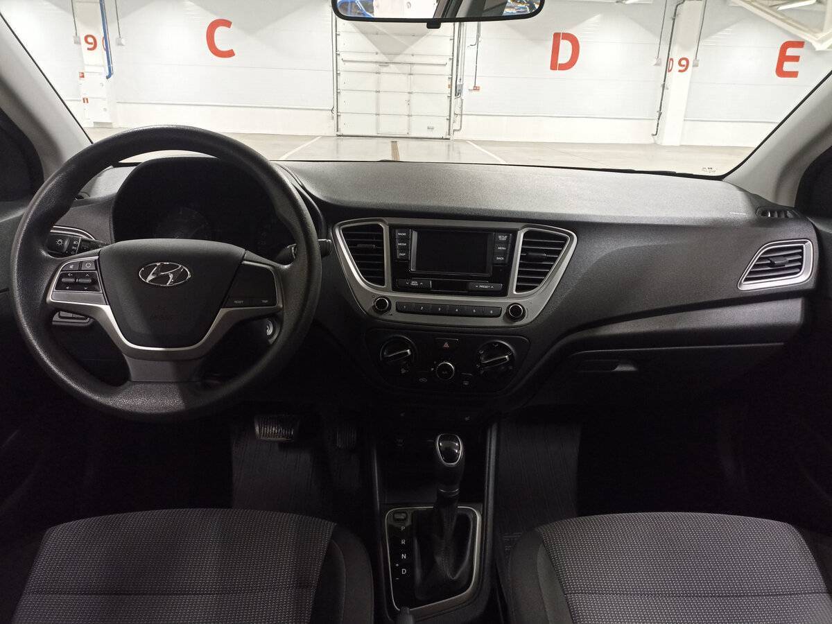 Hyundai Solaris с пробегом — 2019 год. Фото: #13