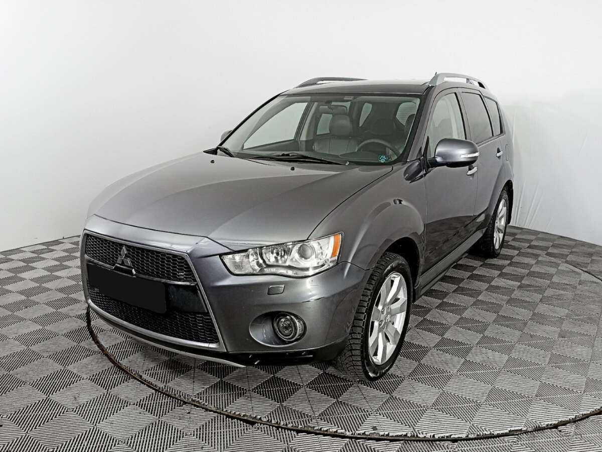 Mitsubishi Outlander с пробегом — 2010 год. Фото: #0