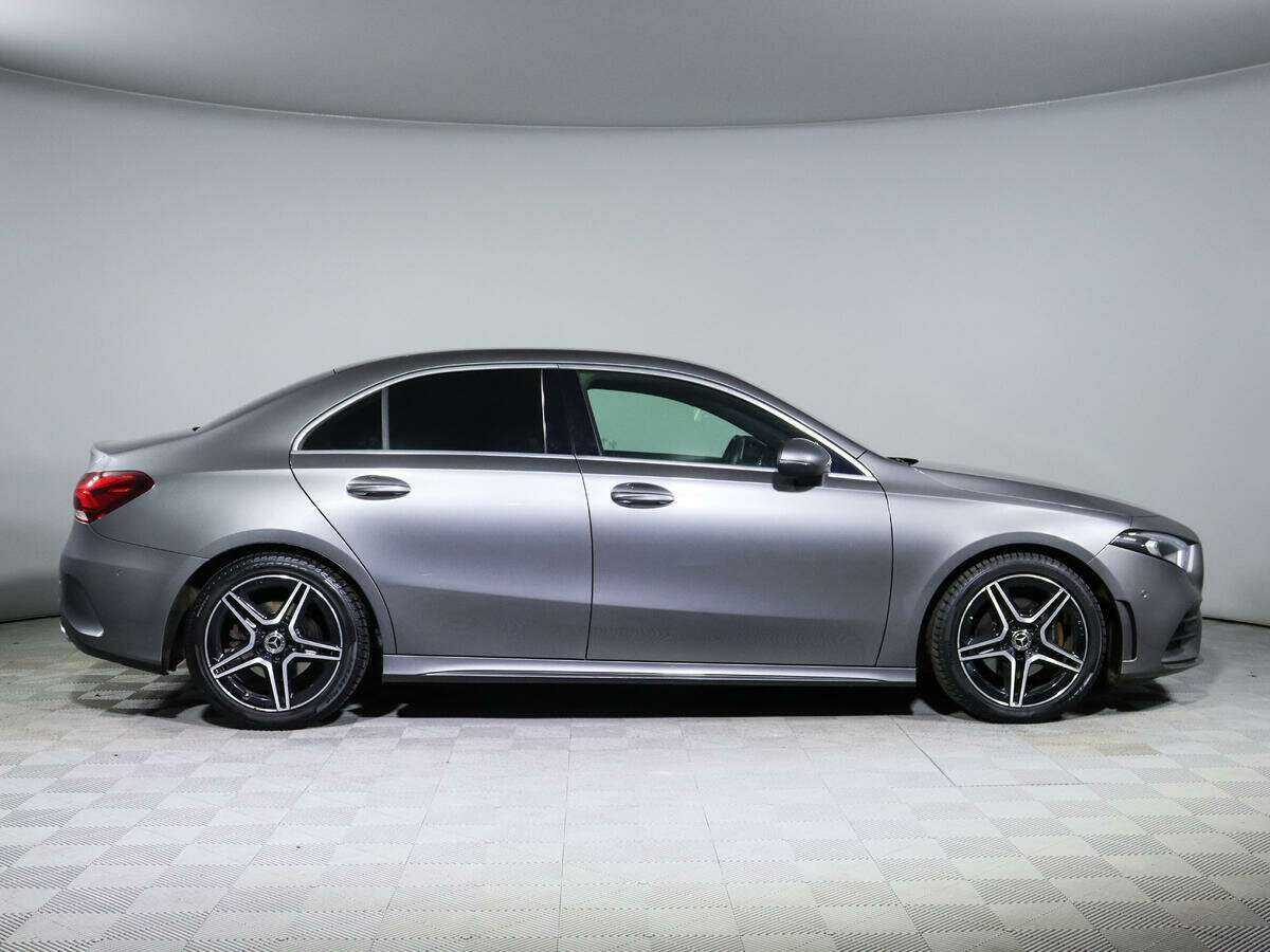Mercedes-Benz A-Класс с пробегом — 2019 год. Фото: #3