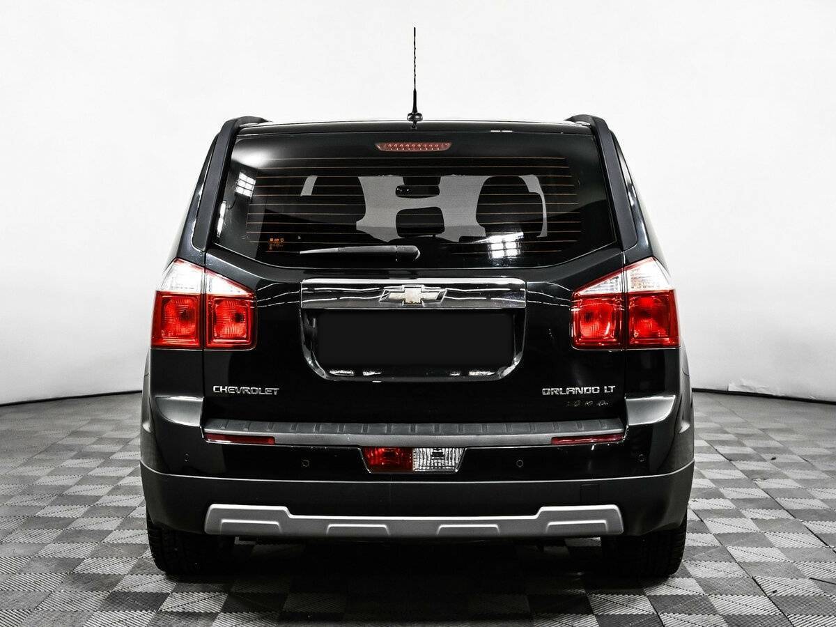 Chevrolet Orlando с пробегом — 2012 год. Фото: #5