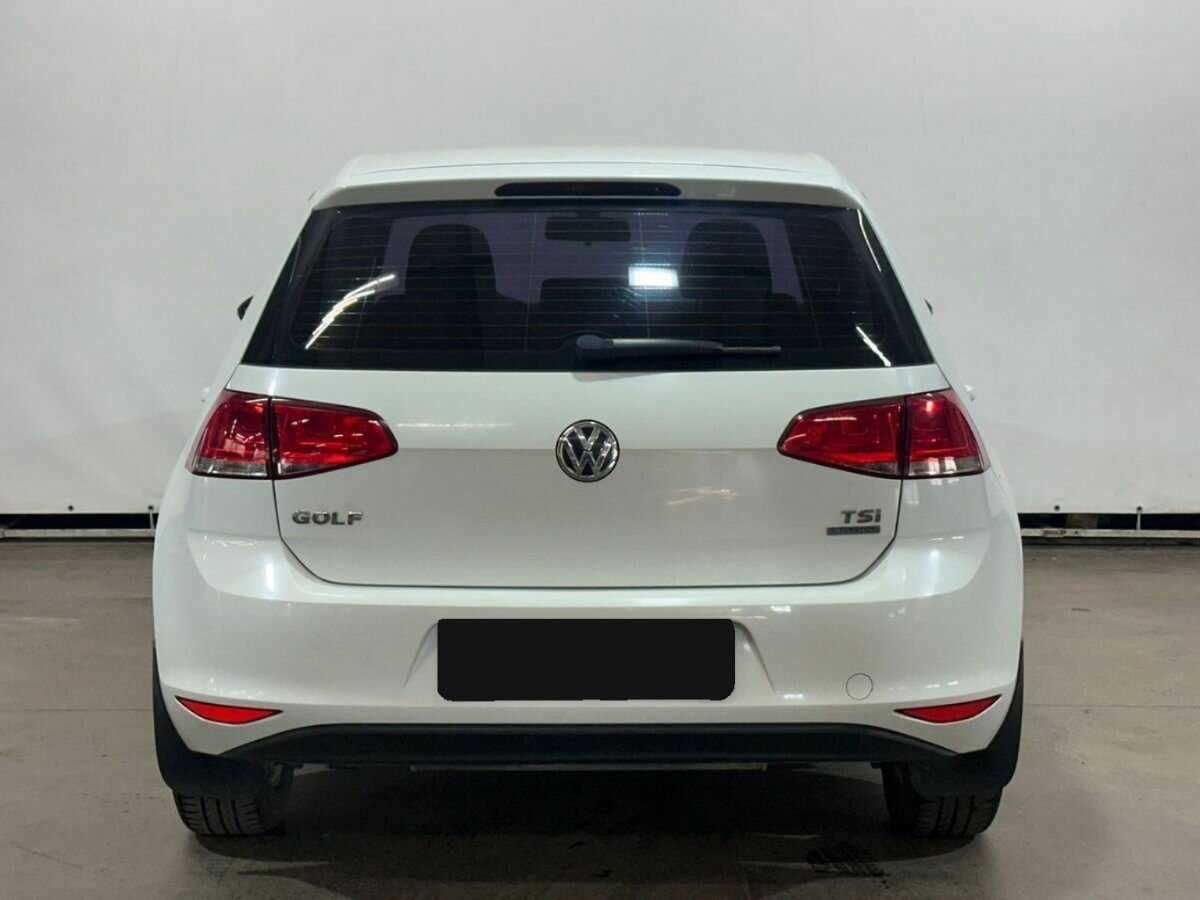 Volkswagen Golf с пробегом — 2013 год. Фото: #5