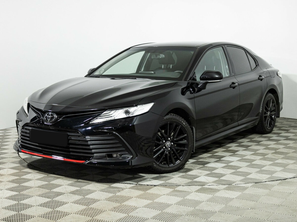 Toyota Camry с пробегом — 2022 год. Посмотреть фото